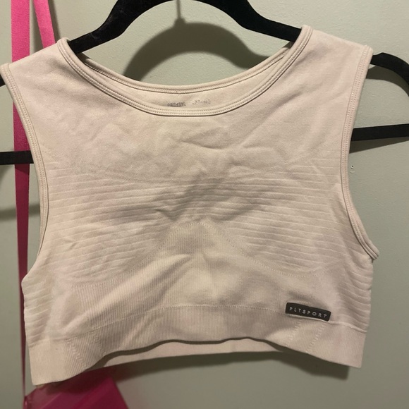 Work out pilates top - Picture 1 of 2